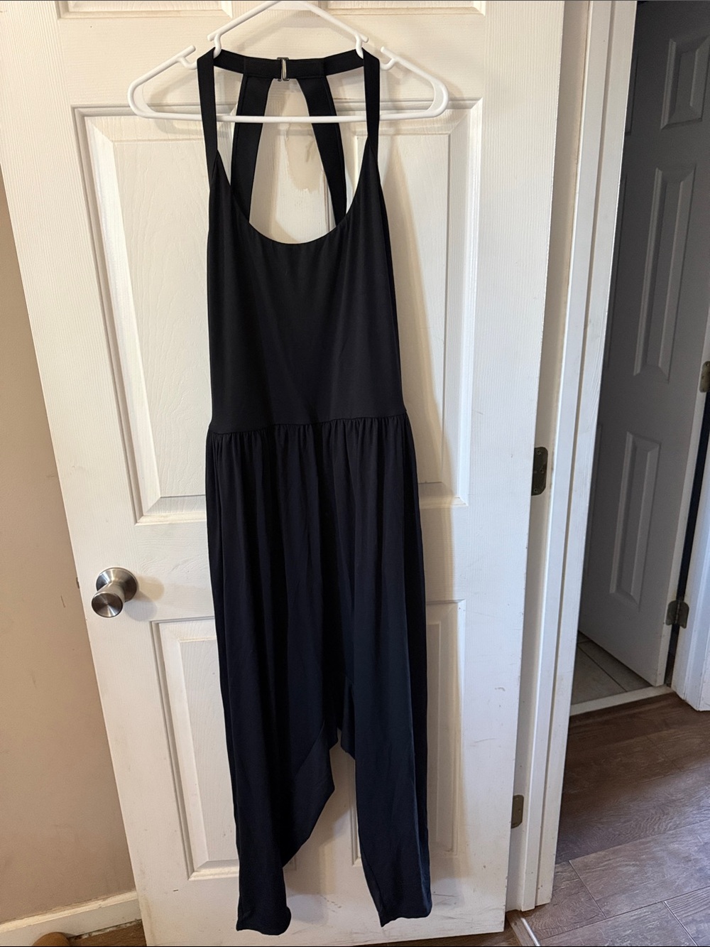 HALARA Black Sleeveless Strappy-Back Jumpsuit
